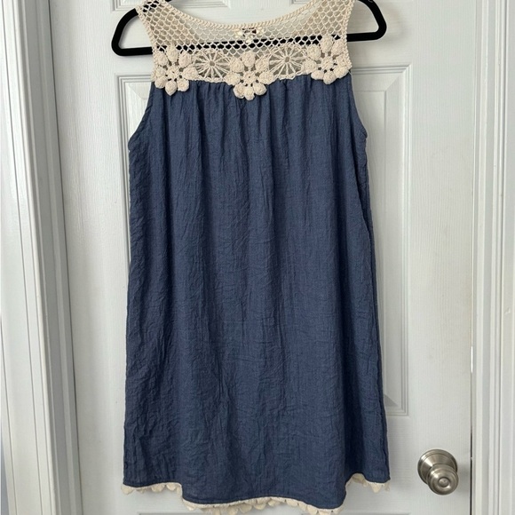 Hayden Los Angeles midi dress. Blue w/crochet top & bottom. A Line Size Medium - Picture 4 of 11